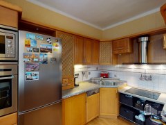 Nabízíme k prodeji atypický byt 5+kk (110m2) v Sokolově. – fotografie 2