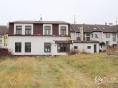 Pozemek 978m2 se stavbou rodiného domu v Karlových Varech - Dvory. – fotografie 3