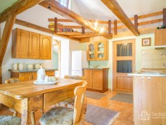 RD v Krásně se 4 apartmány – fotografie 4
