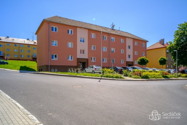 Prodej bytu 3+kk, Hlavní, Březová