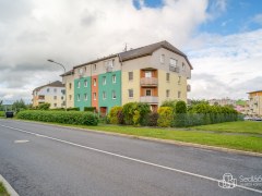 Byt 3+1 s balkonem v Sokolově. – fotografie 1