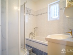Rodinný dům vhodný i ke komerčnímu využití. – fotografie 5