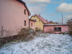 Rodinný dům s garáží a zahradou v Sokolově, Slévárenská – fotografie 4