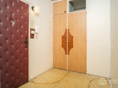 Byt 2+1 v Sokolově, ul. Marie Majerové, se dvěma balkony – fotografie 16
