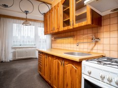 Byt 2+1 v Sokolově, ul. Marie Majerové, se dvěma balkony – fotografie 4
