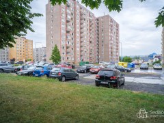 Garsoniera  s vybavenim po rekonstrukci. – fotografie 12
