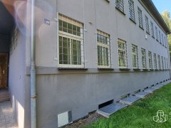 Pronájem nebytových prostor s parkovací plochou. – fotografie 8