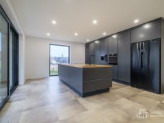 Novostavba RD s garáží k dlouhodobému pronájmu. – fotografie 6