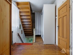 Rodinný dům v Kraslicích po částečné rekonstrukci, s velikým pozemkem – fotografie 13
