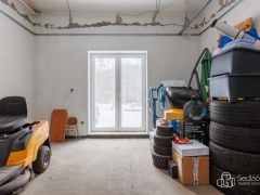 Rodinný dům v Kraslicích po částečné rekonstrukci, s velikým pozemkem – fotografie 17
