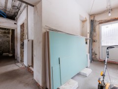 Rodinný dům v Kraslicích po částečné rekonstrukci, s velikým pozemkem – fotografie 18