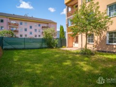 Byt 3+1 s lodžií a zahradou Sokolov, Atletická – fotografie 25