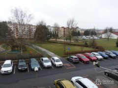 Byt 2+1 s lodžií v Sokolově, ul. Kosmonautů – fotografie 6