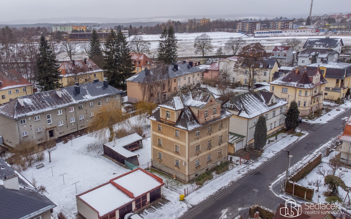 Prodej  bytového domu v Mariánských Lázních - Úšovice. – fotografie 1