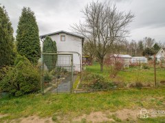 Zahrádka s chatou v zahrádkářské kolonii v Novém Sedle – fotografie 3