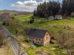 Chalupa s pozemkem v Šindelové v Krušných horách – fotografie 17