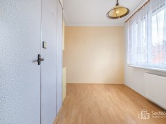 Byt 2+1 s lodžii v Chebu, – fotografie 10