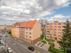 Byt 2+1 s lodžii v Chebu, – fotografie 19