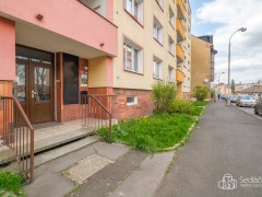 Byt 2+1 s lodžii v Chebu, – fotografie 16