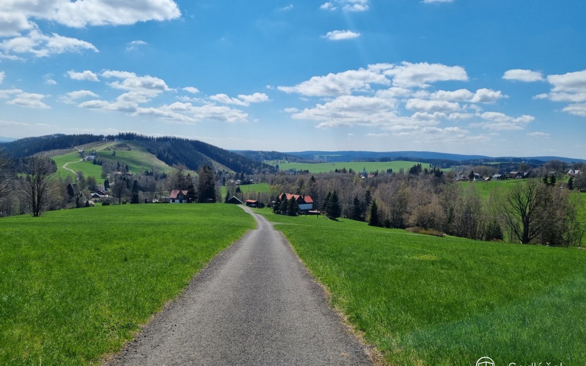 Pozemek na Bublavě. – fotografie 1