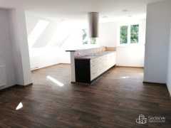 Nadstandardní podkrovní byt 4+kk s lodžií (138m2) ve Svatavě. – fotografie 1