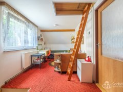 Malý, útulný dům s nízkými náklady a výhodnou polohou v Kraslicích – fotografie 13