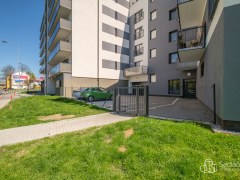 Byt 2+kk s balkonem – fotografie 16