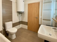 Pronájem bytu 3+kk 58m² s privátní zahradou 250m² – fotografie 8