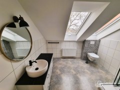 Moderní byt 3+kk s terasou v centru města. – fotografie 10