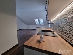 Moderní byt 3+kk s terasou v centru města. – fotografie 4