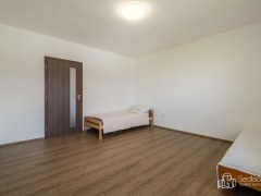 Pronájem rodinného domu 163 m2, pozemek 584 m2 – fotografie 16