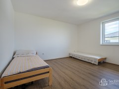 Pronájem rodinného domu 163 m2, pozemek 584 m2 – fotografie 17