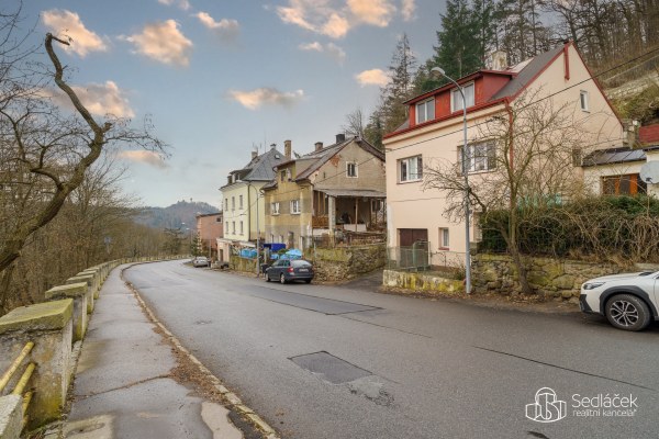 Prodej domu 4+1, Pražská silnice, Karlovy Vary