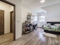 Řadový rodinný dům v Tašovicích. – fotografie 17