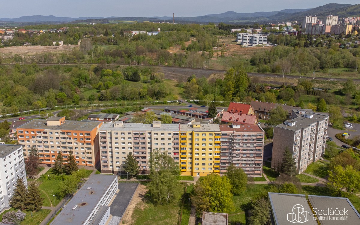 Byt 2+1 v Karlových Varech, Rybářích – fotografie 1