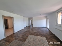 Nadstandardní podkrovní byt 5+kk s lodžií (138m2) ve Svatavě. – fotografie 10