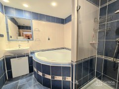 Kompletně vybavený byt 2+1 s balkonem v Sokolově. – fotografie 5