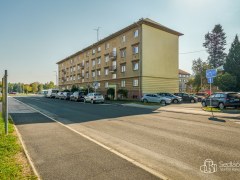 Byt 2+1 v Sokolově, ul. Pionýrů – fotografie 1