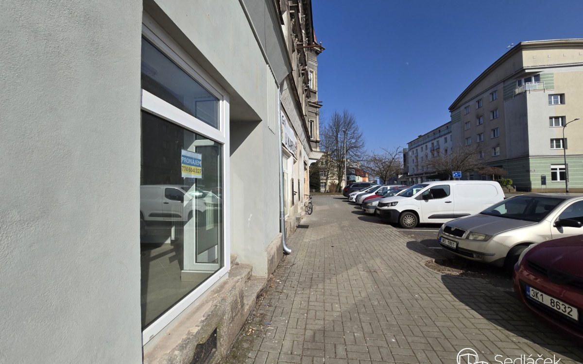 Obchodní prostory v Sokolově - centrum města. – fotografie 1