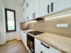 Pronájem bytu 2+kk, Karlovy Vary – fotografie 2
