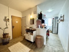 Prodej bytu 3+1 s lodžií, Sokolov – fotografie 14