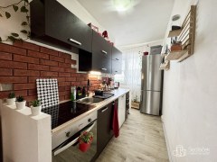 Prodej bytu 3+1 s lodžií, Sokolov – fotografie 2