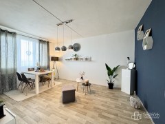 Prodej bytu 3+1 s lodžií, Sokolov – fotografie 1