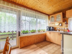 Vybavená chata k celoročnímu užívání v Poříčí u Chýše. – fotografie 17