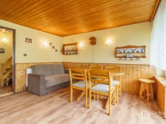 Vybavená chata k celoročnímu užívání v Poříčí u Chýše. – fotografie 18
