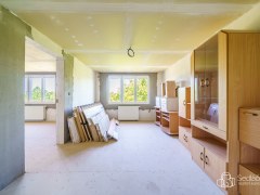 Rodinný dům 4+1 v Kaceřově – téměř dokončená rekonstrukce, ihned k bydlení – fotografie 16