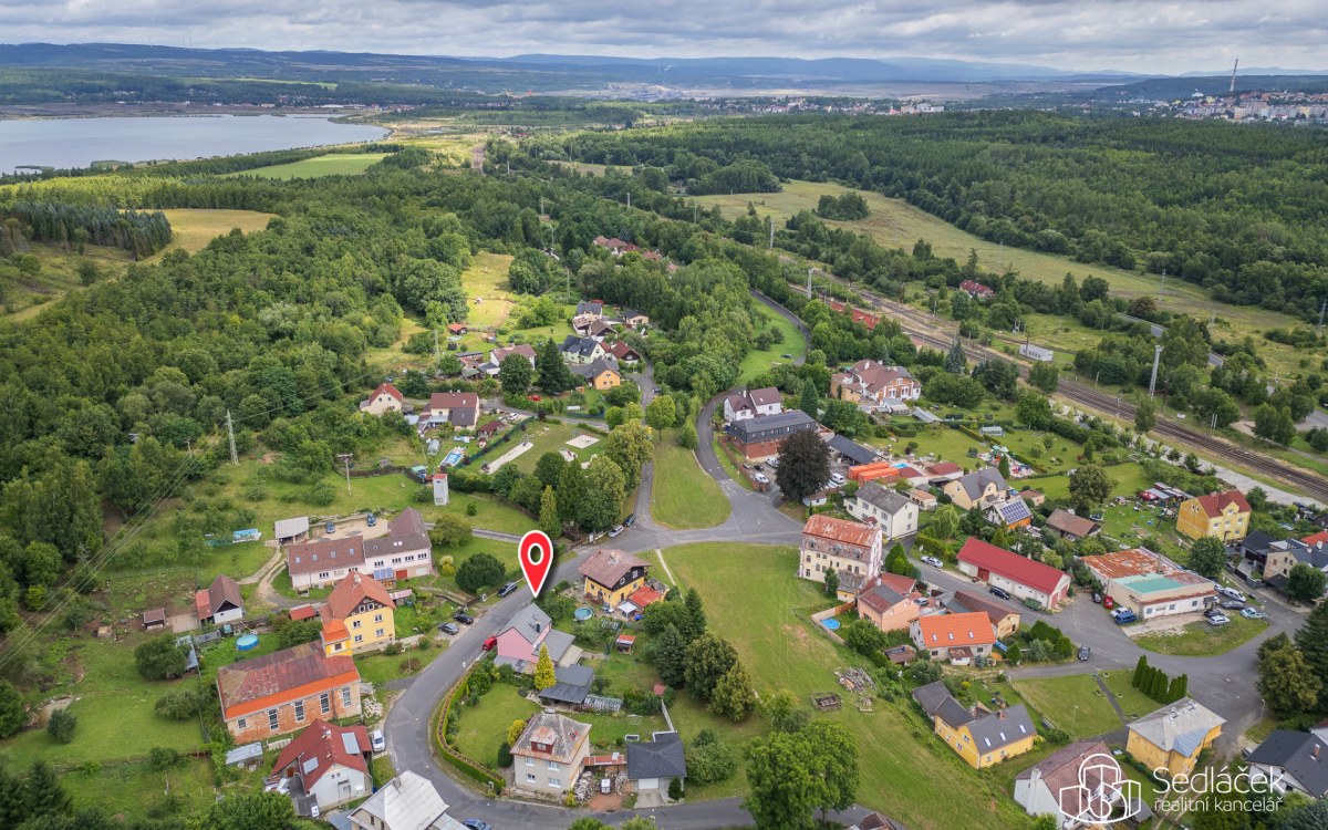 Citice – rodinný dům 4+1 se zahradou, blízko jezera Medard – fotografie 1