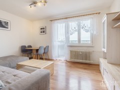 Byt 2+1 s balkonem v centru Sokolova, po komplet rekonstrukci – fotografie 7