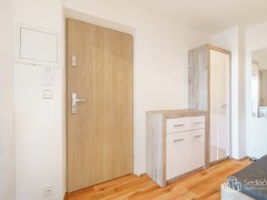 Byt 2+1 s balkonem v centru Sokolova, po komplet rekonstrukci – fotografie 19