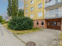 Byt 2+1 s balkonem v centru Sokolova, po komplet rekonstrukci – fotografie 23